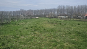 Stavebný pozemok - fotografia 3