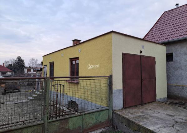 3-izbový starší RD. s garážou v obci PATAŠ