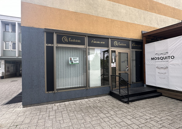 Priamo v centre obchodný priestor na prenájom