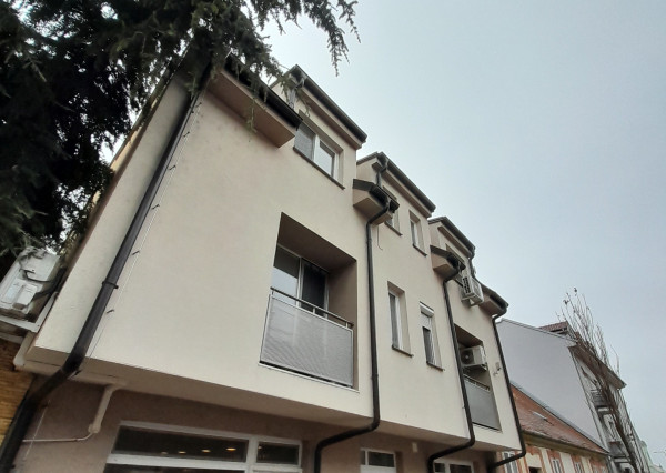 Prenájom zariadený 2i byt v Šamoríne na Gazdovskom rade