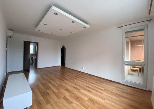 Na prenájom  3 izbový byt s balkónom  v centre mesta Dunajská Streda/ Rybný trh/sídlisko Východ