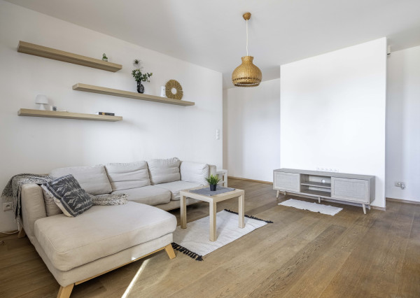 3 IZBOVÝ BYT NA PREDAJ AJ SO ZARIADENÍM