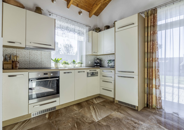 Rodinný dom na predaj. Pokoj, pohodlie a skvelá dostupnosť