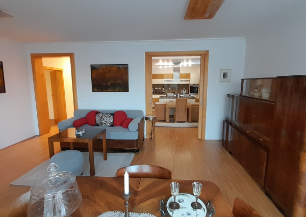 Prenájom 4i moderný zariadený byt v centre mesta Šamorín