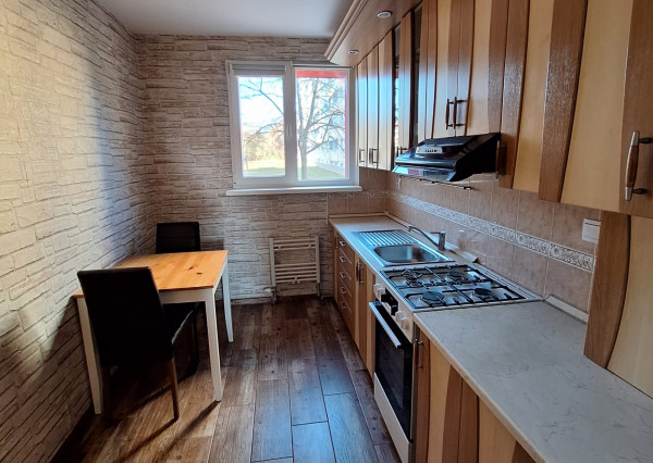 Prenájom 3i byt so špajzou v Šamoríne na Hlavnej ul.