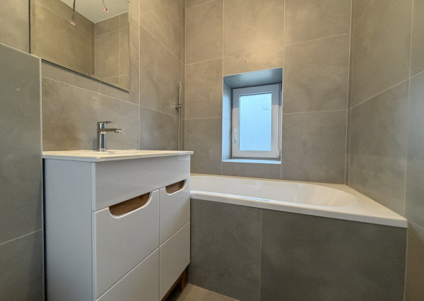 Na predaj rodinný dom v pokojnej lokalite obce Tomášikovo