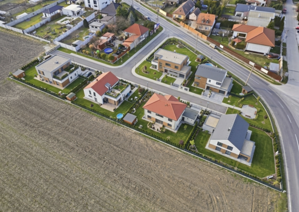 STAVEBNÝ POZEMOK 2 992 m² -INVESTIČNÁ PRÍLEŽITOSŤ