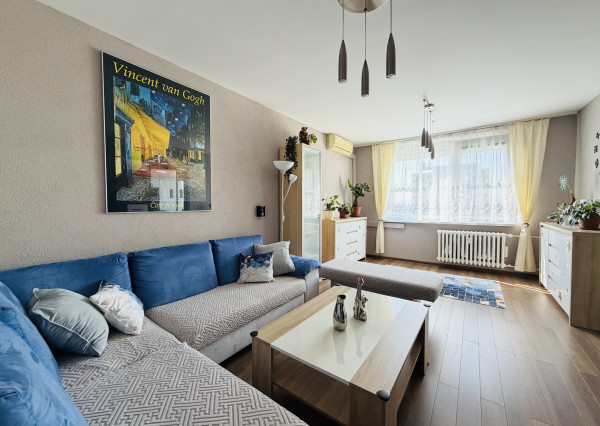 Slnečný 3 izbový byt v obľúbenej lokalite na predaj