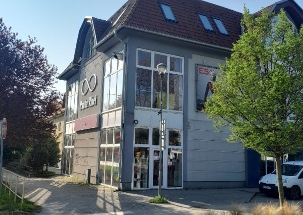 Prenájom obchodný priestor na Bratislavskej ul. v Šamoríne