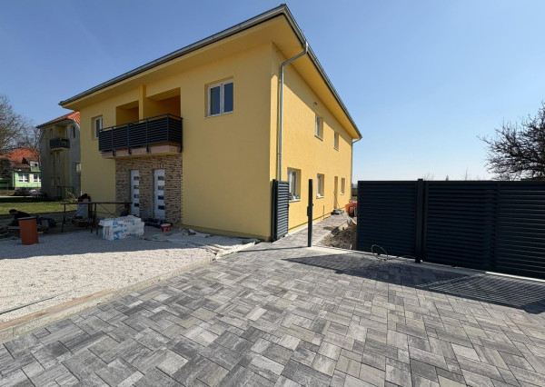 Prenájom zariadený 3i byt v obci Potônske Lúky okres DS