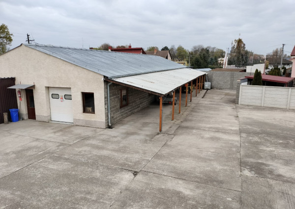 Zabehnutá priemyselná prevádzka  v Gabčíkove 1645 m²