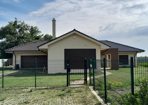 Prenájom zariadený 4i Rodinný dom v Šamoríne časť Čilistov
