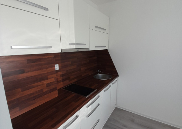 Prenájom Garsónky v Šamoríne na Hviezdnej ul.