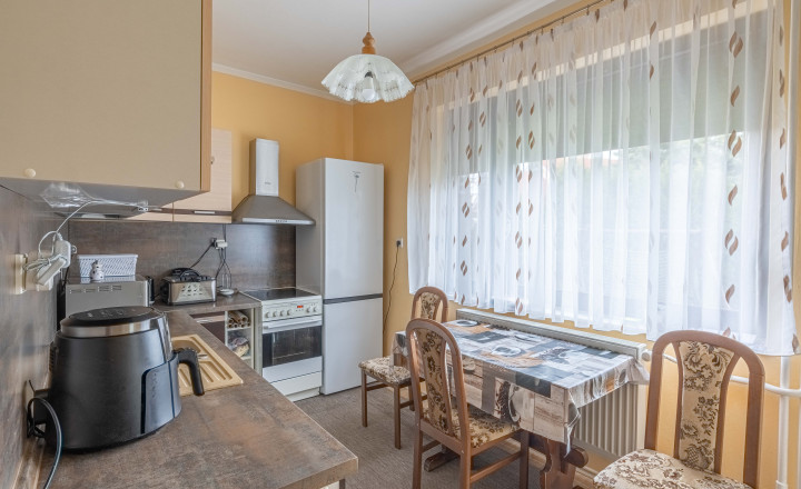 PREDAJ - 5 izbový rodinný dom Dunajská Streda - fotografia 3
