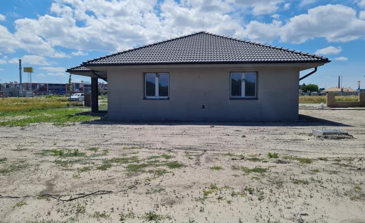 PREDAJ, 4 izbový rodinný dom v Dunajskej Strede - fotografia 3