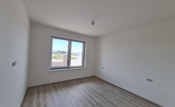 PREDAJ, 4 izbový rodinný dom v Dunajskej Strede - fotografia 5