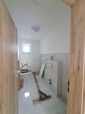 PREDAJ, 4 izb. samostatný RD v Dolnom Bare - fotografia 5