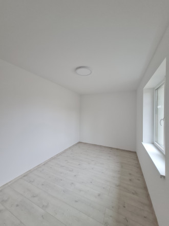 PREDAJ, 4 izb. samostatný RD v Dolnom Bare - fotografia 9