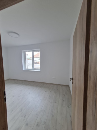PREDAJ, 4 izb. samostatný RD v Dolnom Bare - fotografia 10