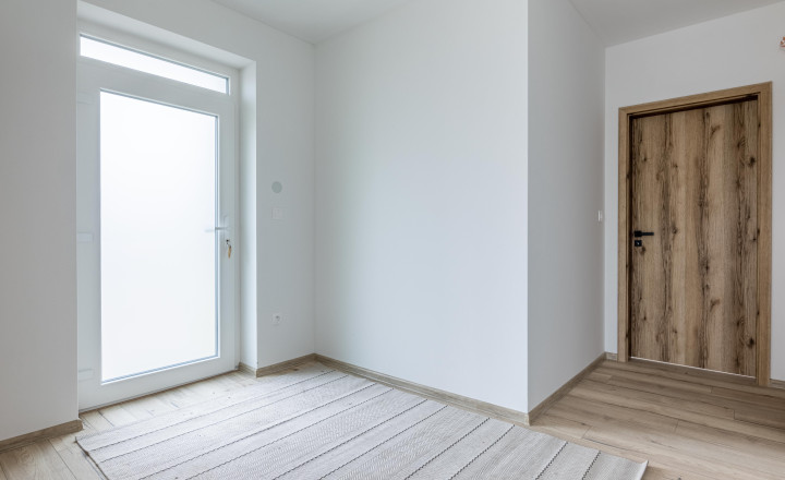 PREDAJ - 3 izbový dvojdom Šipošovské Kračany - fotografia 7