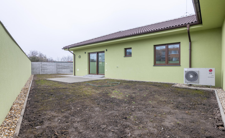 PREDAJ - 3 izbový dvojdom Šipošovské Kračany - fotografia 6