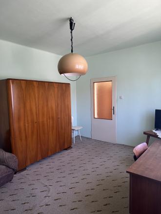PREDAJ - 3 izbový rodinný dom vo vyhľadávanej lokalite Dunajskej Stredy - fotografia 8