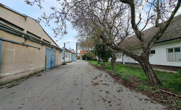Prenájom priestorov na  skladovanie Vrakuň