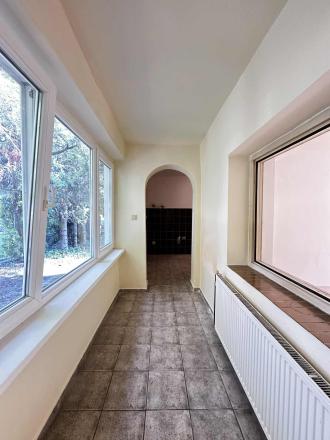 NOVÁ CENA / 140 000,- € Na predaj 3 izbový rodinný dom  s altánkom , s garážou a s krbom v tichej a pokojnej  lokalite v  obci Malé Dvorníky - fotografia 22