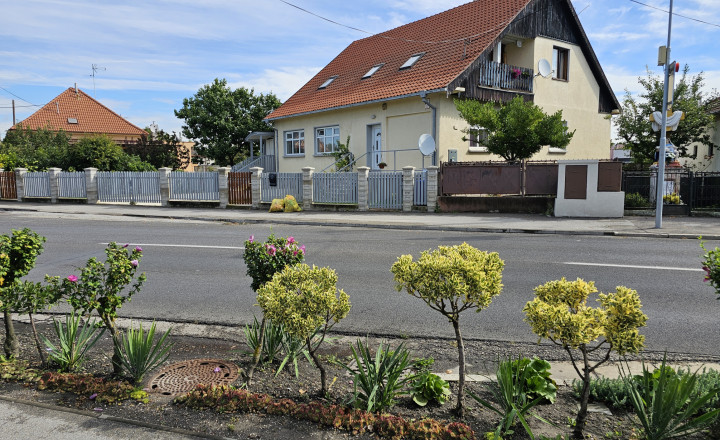 Viacúčelový celopodpivničený, poschodový bytový dom - fotografia 9