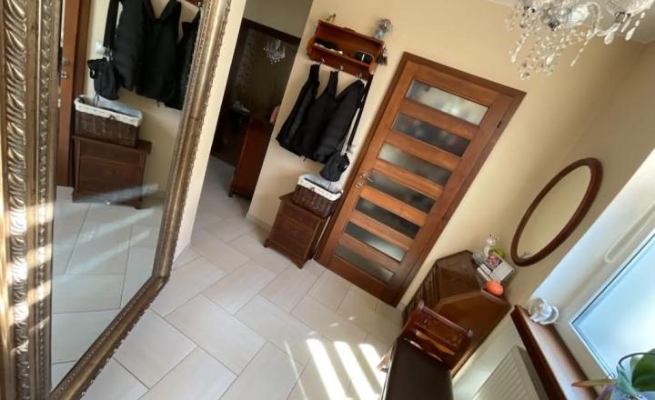 4-IZBOVÝ RODINNÝ DOM 160 m² | KRB | TERASA | GABČÍKOVO - fotografia 8