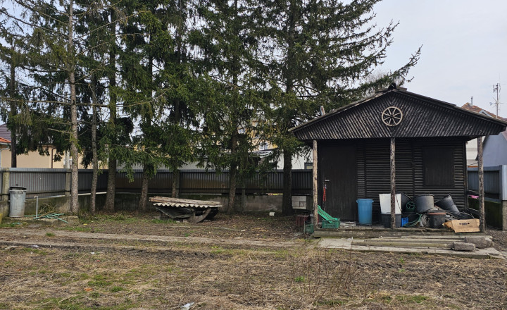 Slnečný stavebný pozemok v obci Vydrany PREDANÉ - fotografia 2