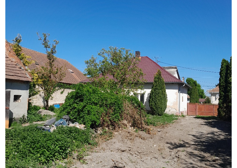 Predaj starší 3i RD v Obci Holice časť Beketfa okres DS